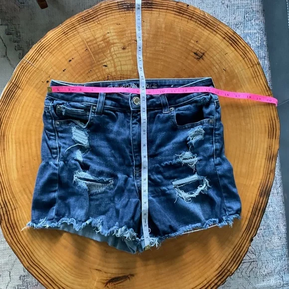 American Eagle Curvy Hi Rise Shortie Shorts Sz 10 Destructed Stretch - Picture 3 of 7
